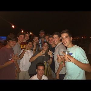 Meet your Posher, Davis